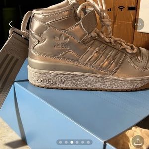 Adidas Ivy Park Forum